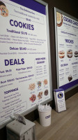 Insomnia Cookies food