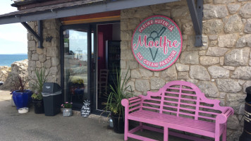 Moelfre Ice Cream Parlour inside