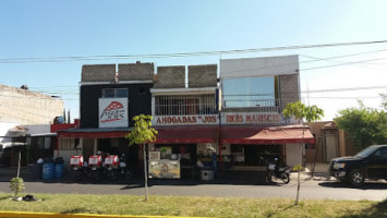 Tortas Y Mariscos Jos outside