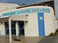 La Rose des Vents outside