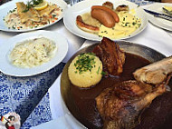 Zum Augustiner food