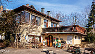 Gasthof Pension Scherrerwirt outside