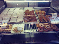 Isabela Bakery food