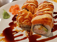 Sushi House food