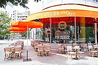 L'Atelier outside