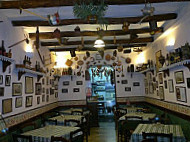 Antica Trattoria Da Ettore inside