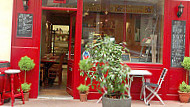 Bistrot de Lacaze inside