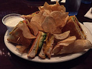 Winchell's Pub Grill food