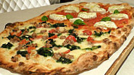 Pizzeria La Capannina food