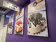 Cinnaholic food