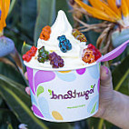 Yogurtland Centennial food