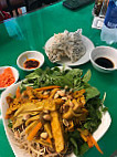 Thai Nhan Quan food