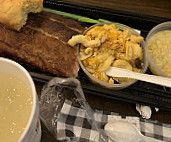 Tony Gore's Smoky Mountain Bbq Grill food