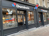 Domino's Pizza Les Lilas outside