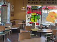 Del Taco inside