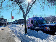 Pandamonium Doughnuts outside