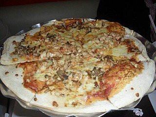 Jeno's Pizza