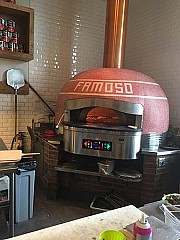 Famoso Neapolitan Pizzeria