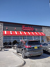 Freddy's Frozen Custard Steakburgers