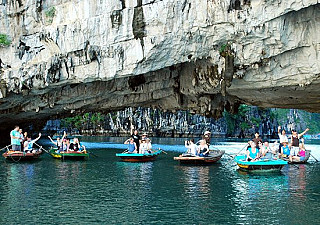 Cat Ba Island