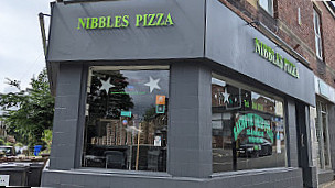 Nibbles Pizza