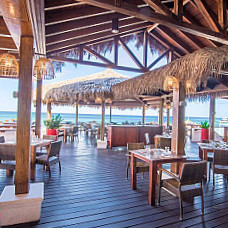 Sea Breeze Restaurant Bar