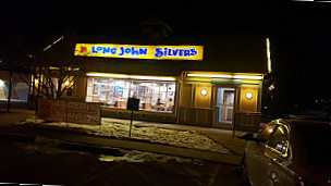 Long John Silver's