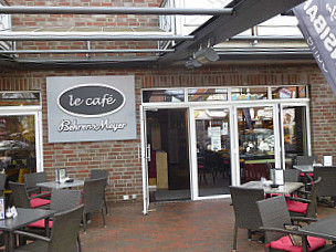 Le Café