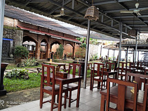 Perko Gading Resto Cafe