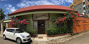 Abaseria Deli Cafe