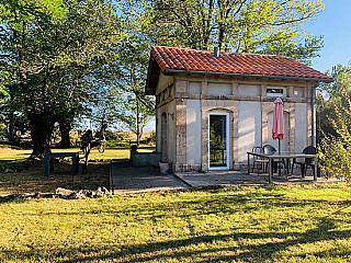 La Gare Aux Anes