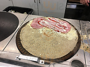 Crepe'tastic