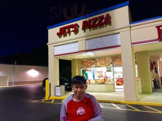 Jet's Pizza