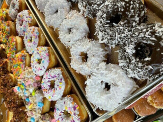 Mcgaugh's Donuts