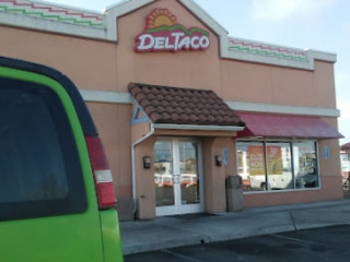 Del Taco