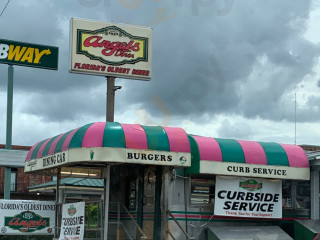 Angel's Dining Car