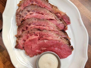 4 Charles Prime Rib