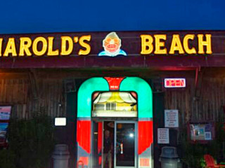 Fat Harold's Beach Club