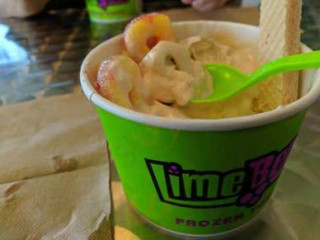 Limeberry Frozen Yogurt