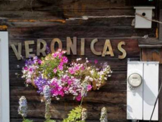 Veronica's Cafe