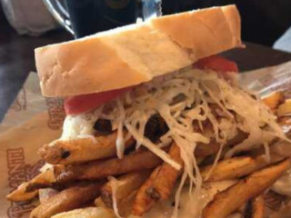 Primanti Bros. Restaurant And Bar Moon