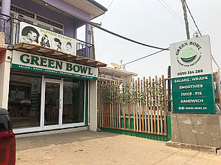 Green Bowl; Salads And Smoothies