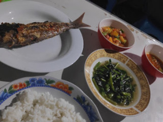 Ikan Bakar Ay