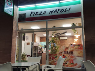 Pizza Napoli