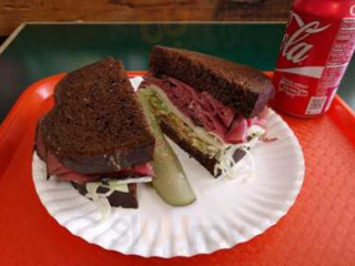 Danny's Downtown Deli