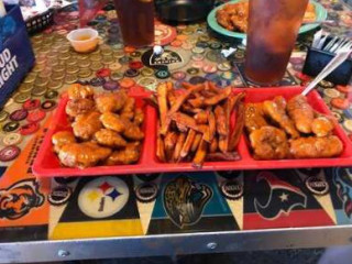 Flamin' Joes Wings