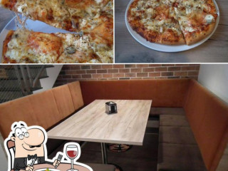 Pauza Cafe Kawiarnia I Pizzeria