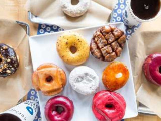 Blue Star Donuts