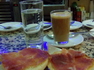 Cafeteria La Nave Desayunos