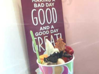 Yogurtland Goleta